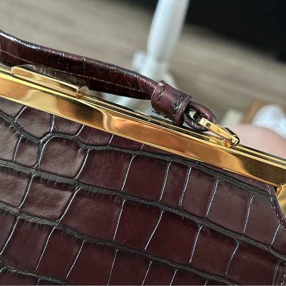 Croc Embossed Elegant Bag - Picture 8 of 9